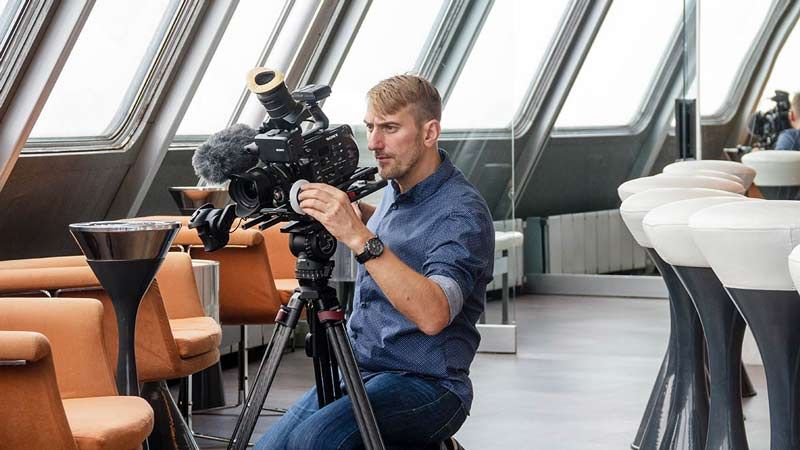 Hotel Jested Kameramann Basiliscus Film