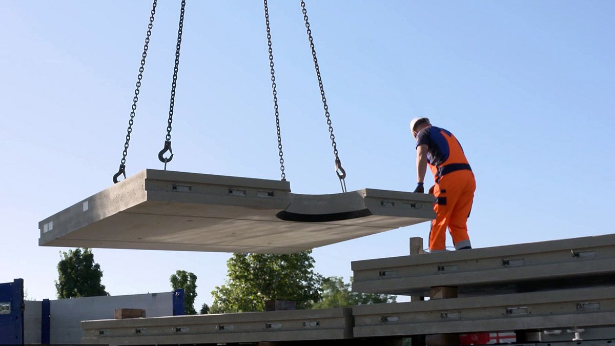 HighTechMatBau HESTER