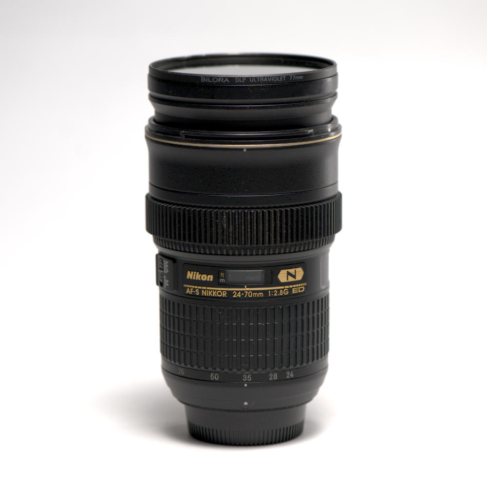 AF-S NIKKOR 24-70 mm f2.8 in Berlin mieten